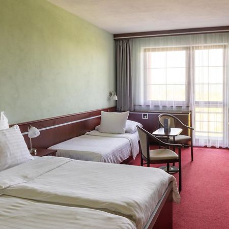 Orea Resort Panorama Moravsky Kras Blansko Buitenkant foto